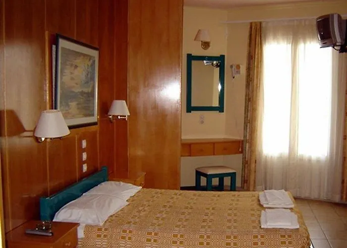 Ilios Hotel 3*
